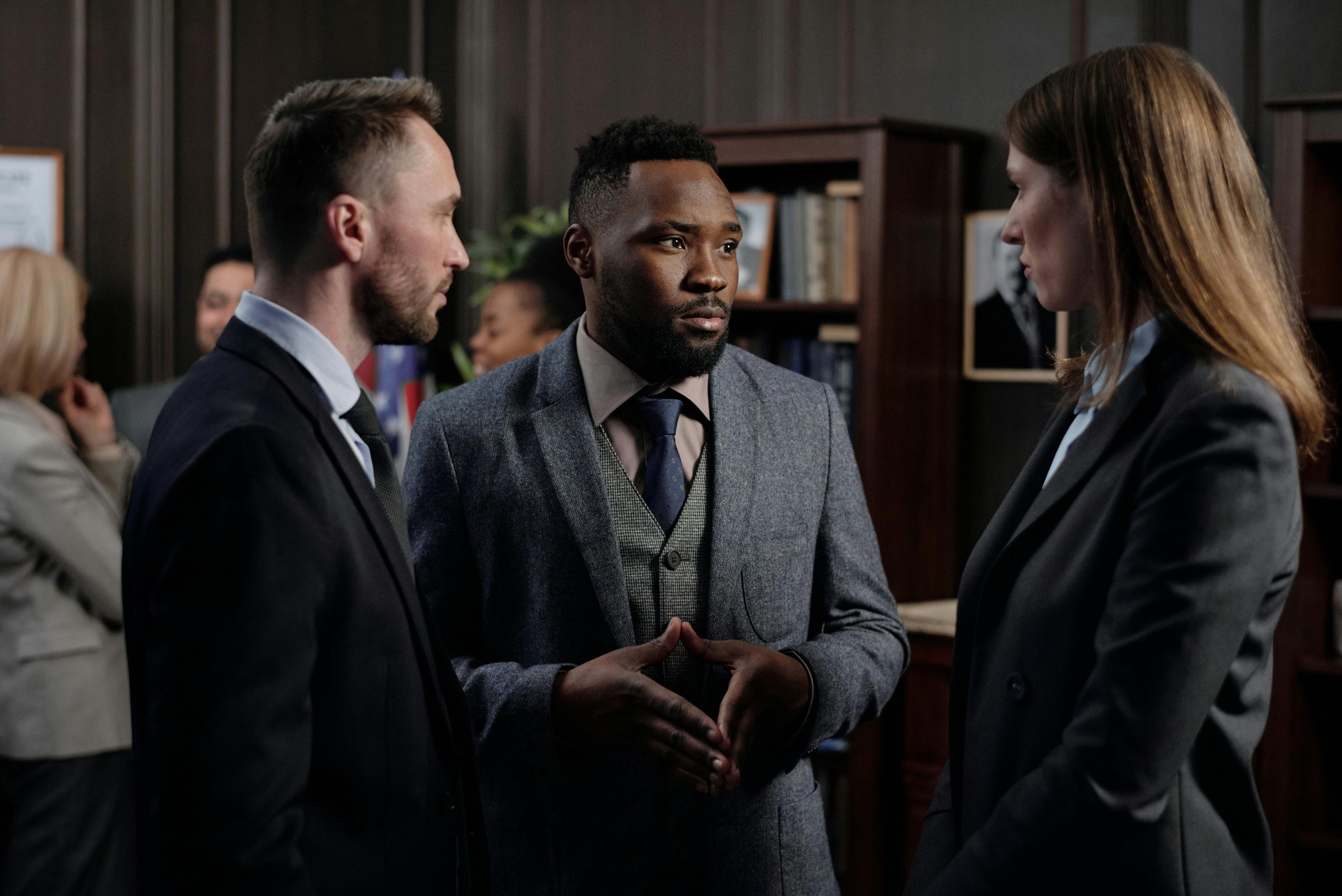 How to Find the Best Attorney for Your Needs: A Guide to Legal Services for Individuals