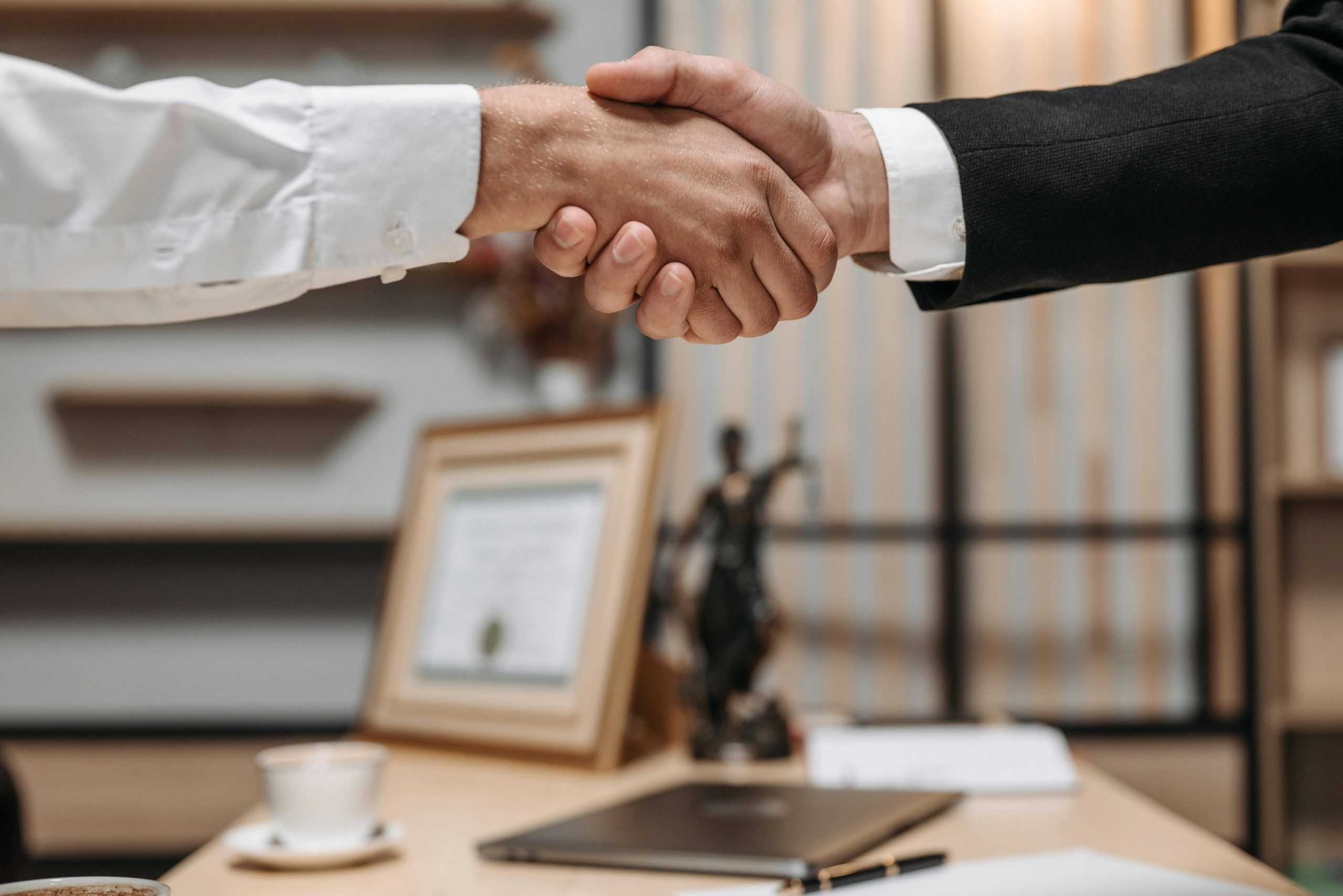 Affordable Legal Aid: Where to Get Help Without Breaking the Bank